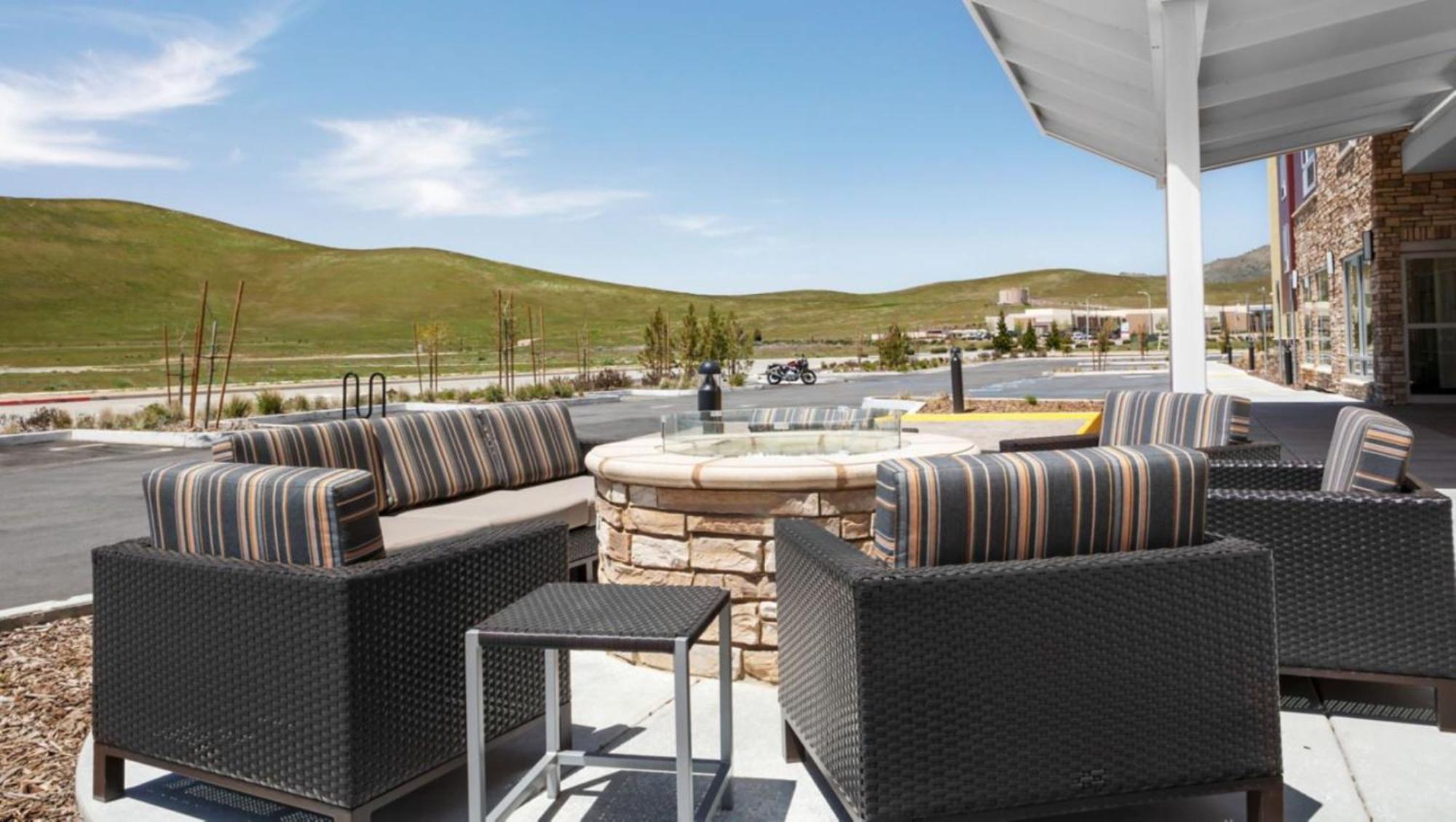 Towneplace Suites By Marriott Tehachapi Exterior foto